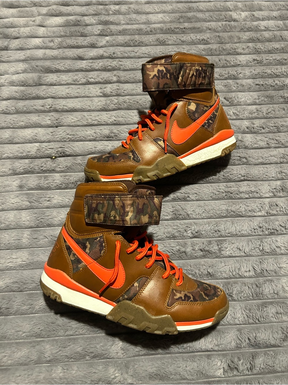 Nike Air Shark Trainer Flood Brown Camo (2013)